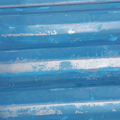 How Chalking and Fading Affect Metal Roofing