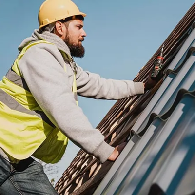 When Roof Joinery Fails: How Seams and Overlaps Lead to Roofing Damage