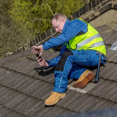 How Thermal Expansion Causes Roof Movement and Material Stress in Queensland Homes
