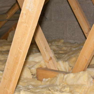 Explaining roof noises caused by normal movement and restraint