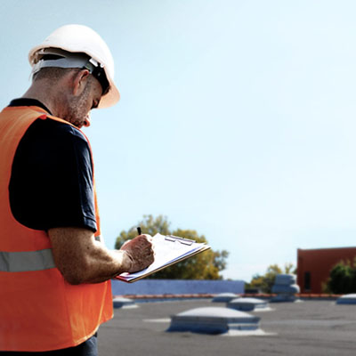 Common roof noises and what they indicate about roof behaviour