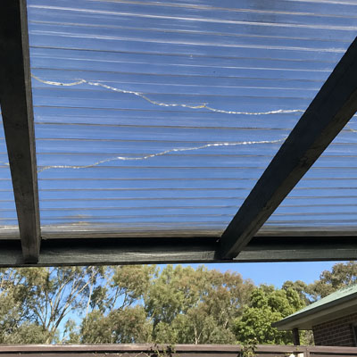 Why Are My Clear Roof Sheets Cracking - Cracks forming between support