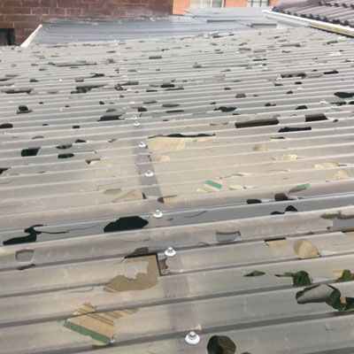 Why Are My Clear Roof Sheets Cracking - Damaged clear roof sheets