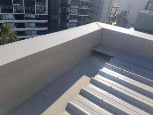 22June2017 1 Holman St Kangaroo Point  Roof Condition Report Page 4 Image 0003